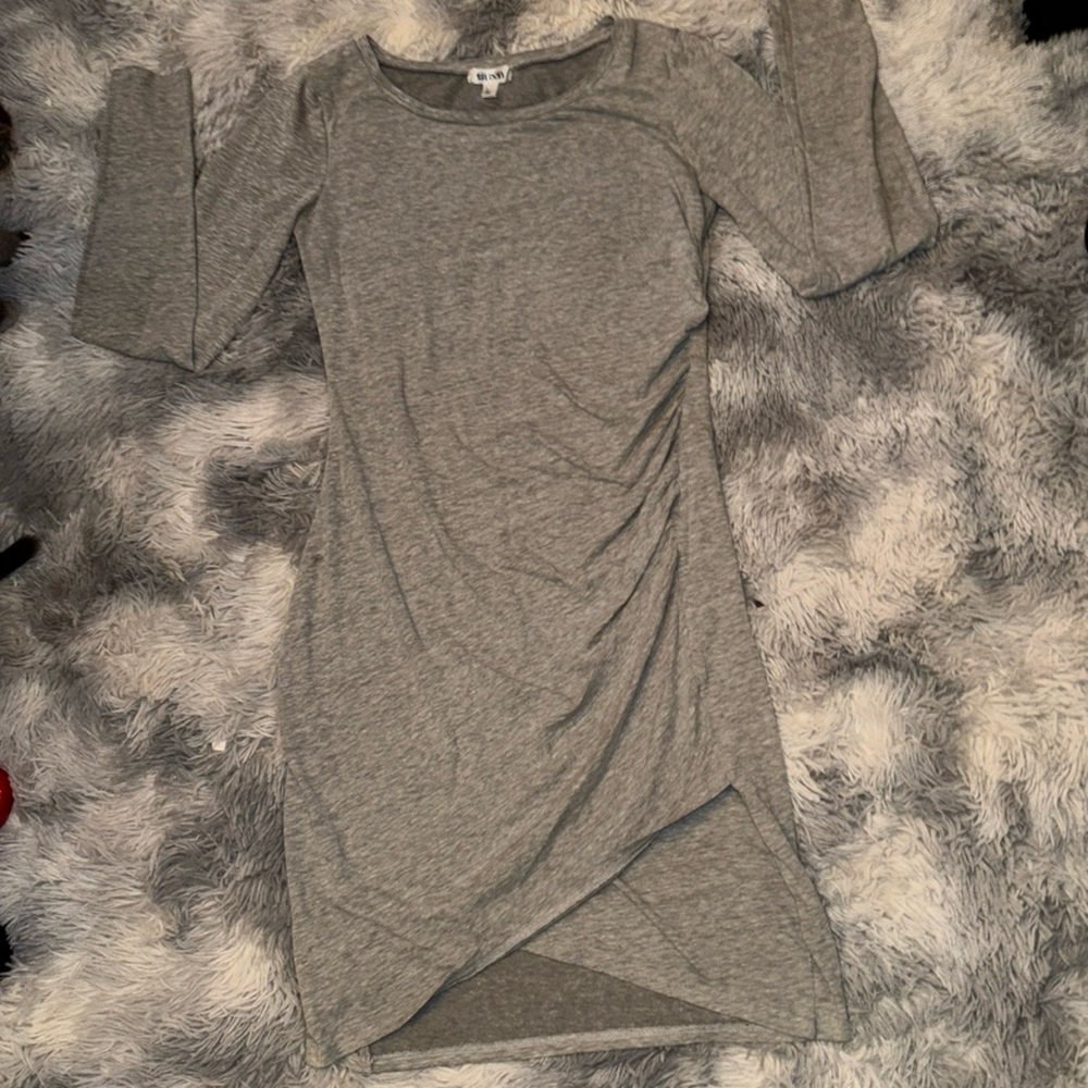 Tildon gray long sleeve ruching bodycon dress, size medium soft
